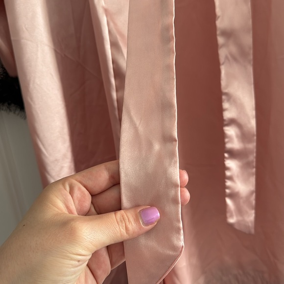 Pink Satin Robe - Picture 4 of 4